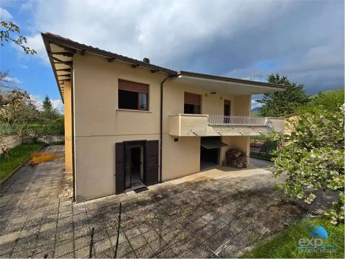 Villa in vendita a Nocera Umbra