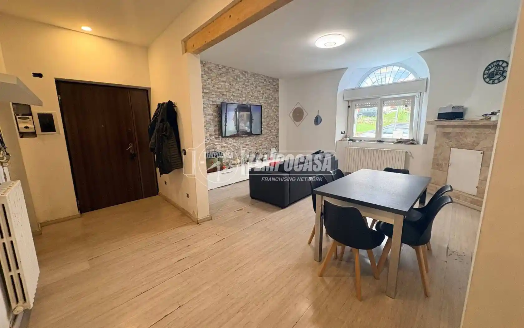 Appartamento in vendita a Fino Mornasco