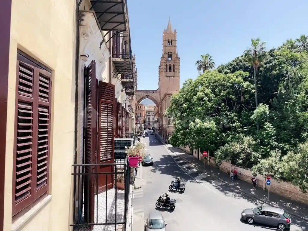 Appartamento in vendita a Palermo
