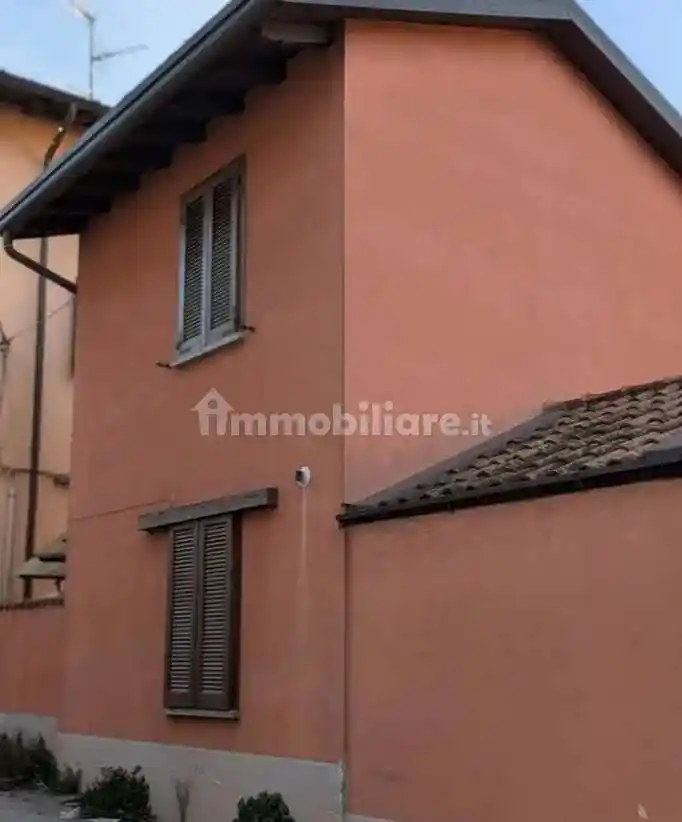 Appartamento in vendita a Bregnano