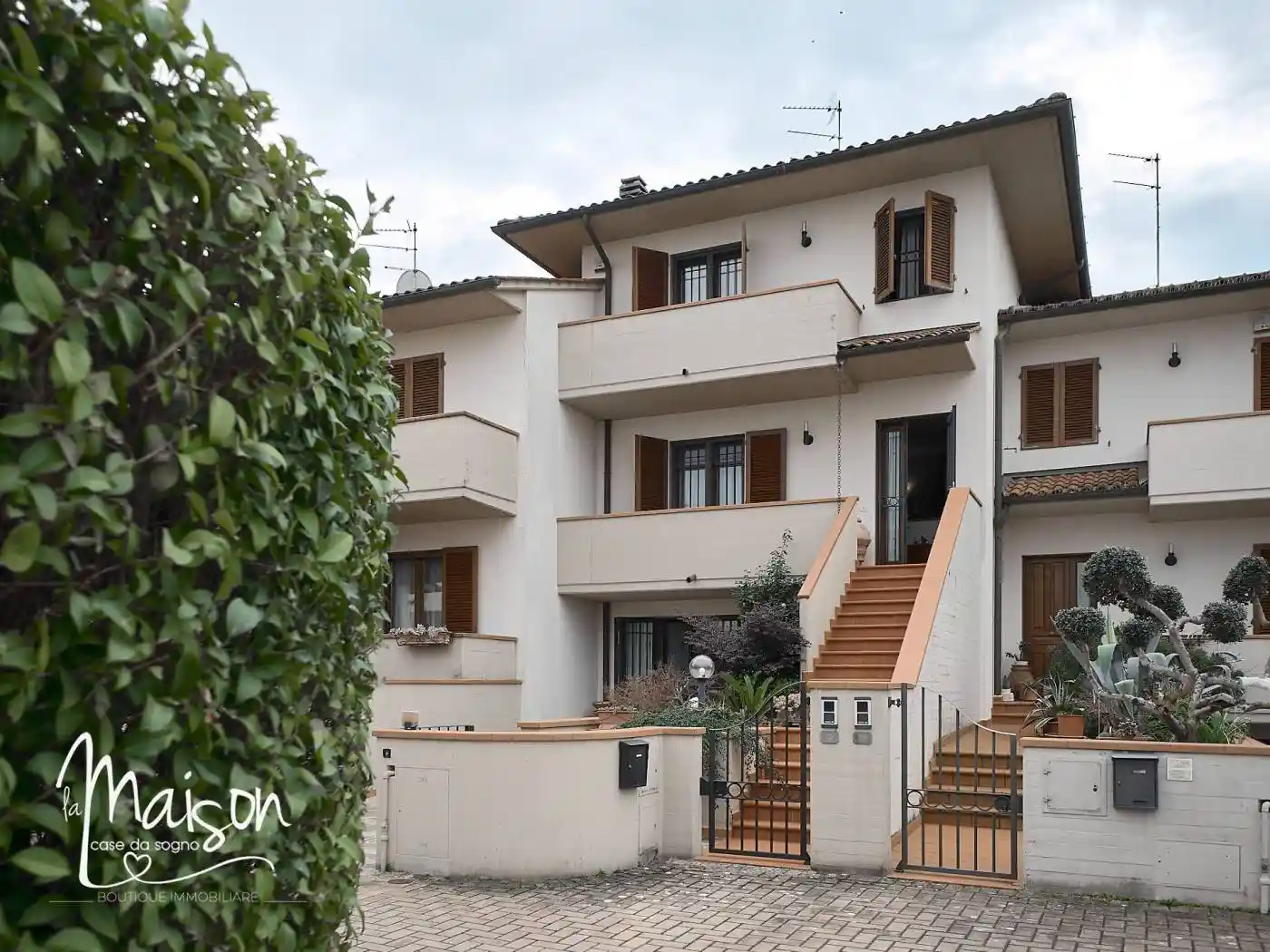 Casa indipendente in vendita a Poggio a Caiano