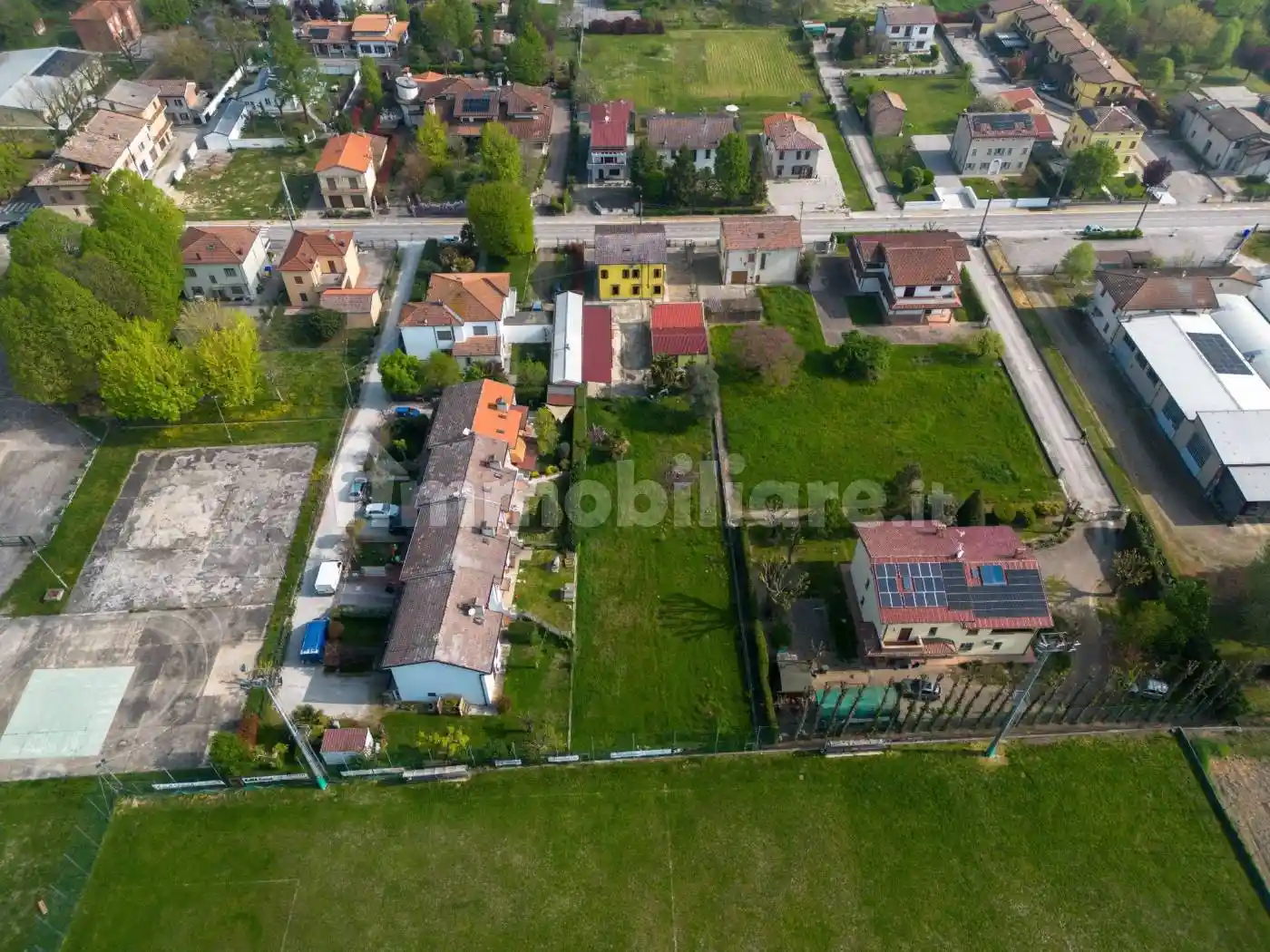 Villa in vendita a Cento