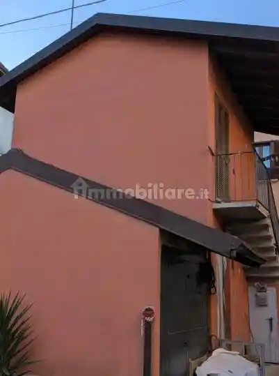 Appartamento in vendita a Bregnano