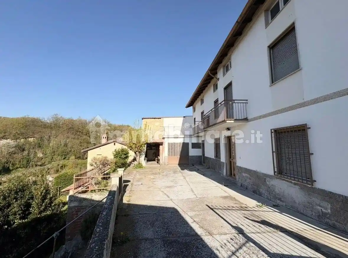 Casa indipendente in vendita a Ottiglio