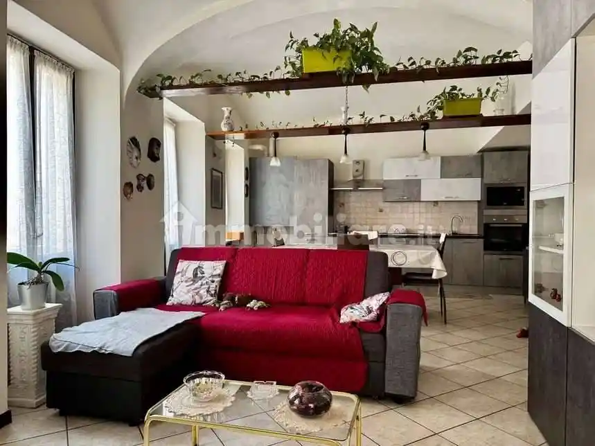 Appartamento in vendita a Serravalle Sesia