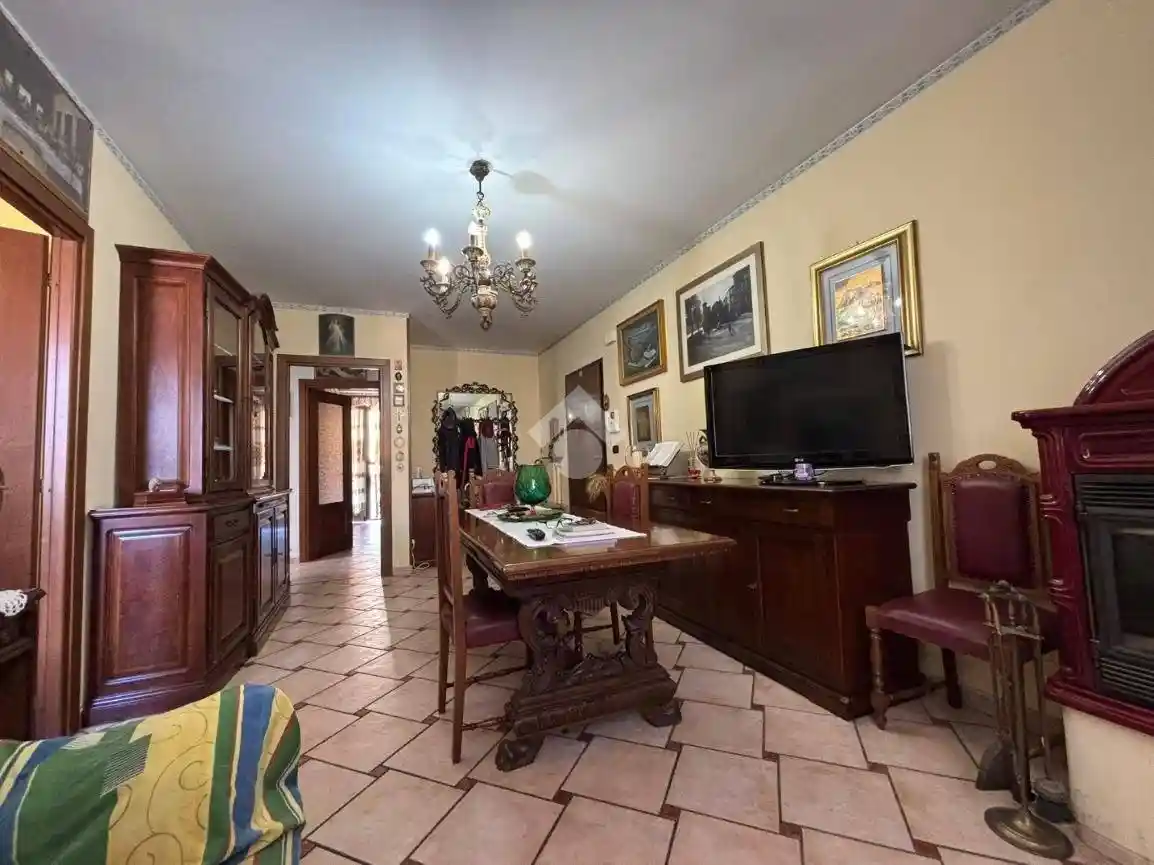 Appartamento in vendita a None
