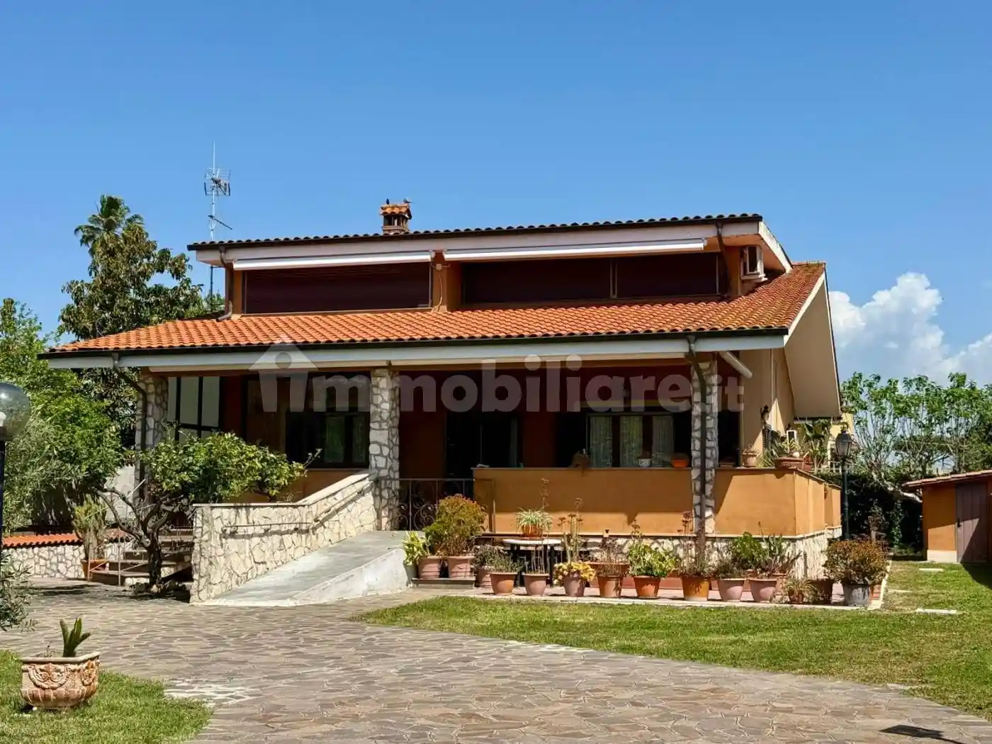 Villa in vendita a Ardea