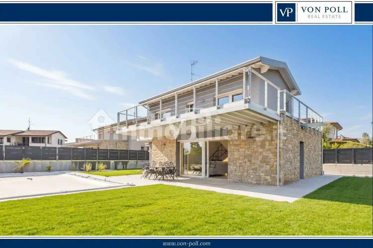 Villa in vendita a Moniga del Garda