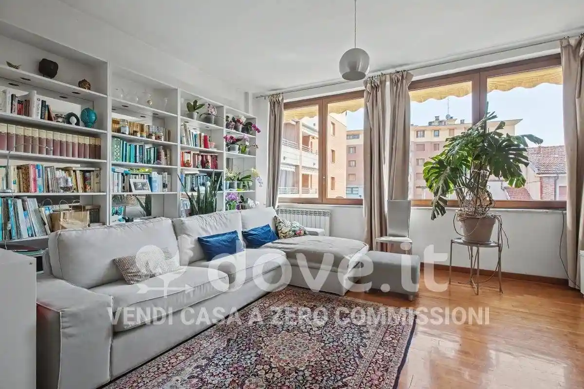 Appartamento in vendita a Senago