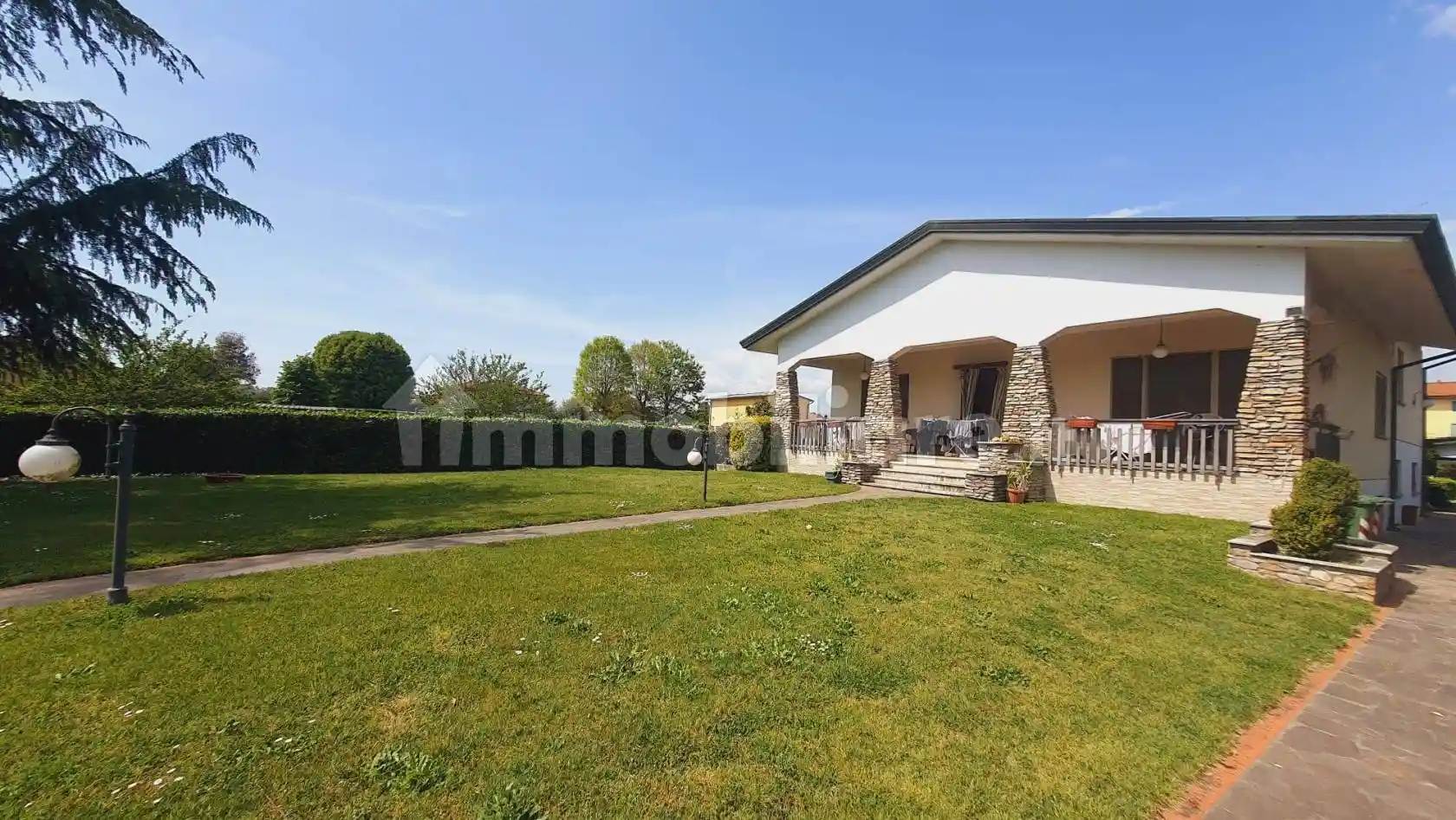 Villa in vendita a Capannori