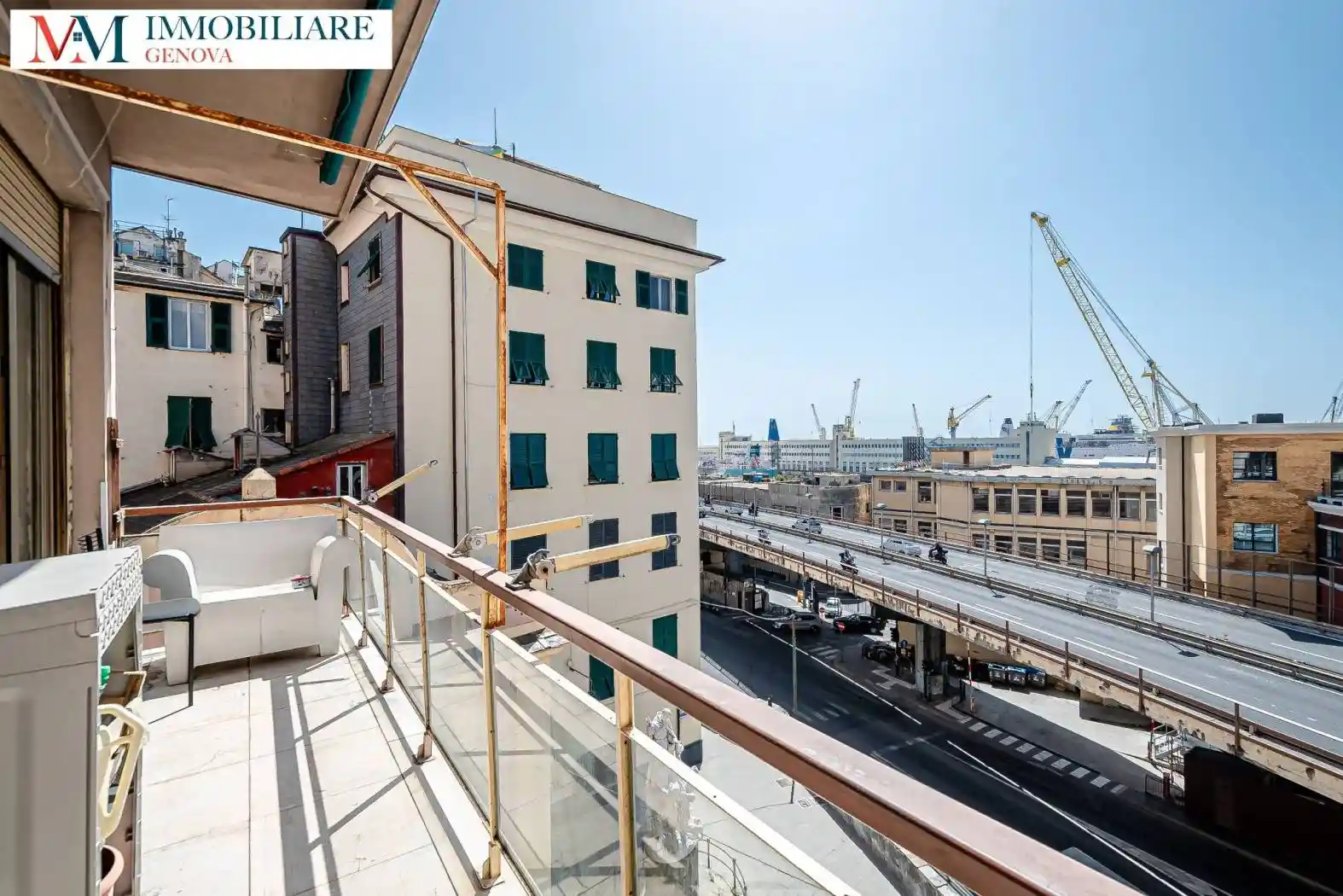 Appartamento in vendita a Genova