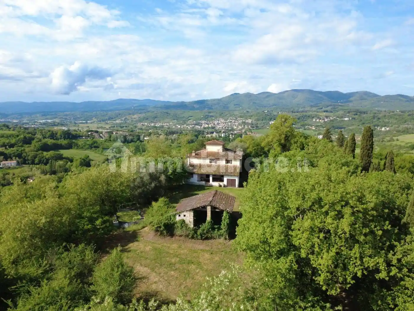 Rustico - Casale in vendita a Reggello