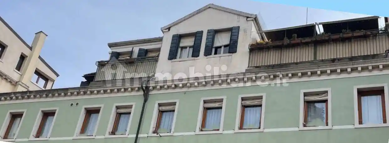 Appartamento in vendita a Venezia