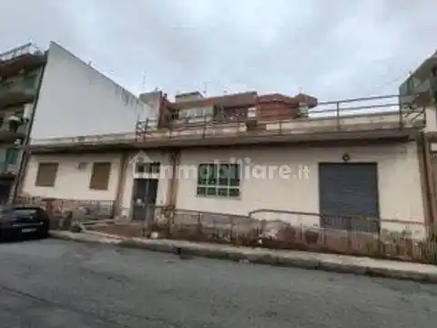 Villa in vendita a Villafranca Tirrena