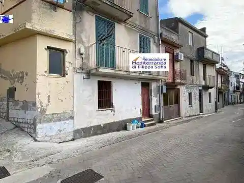 Villa in vendita a Monforte San Giorgio