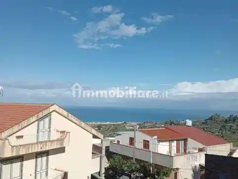 Villa in vendita a Valdina