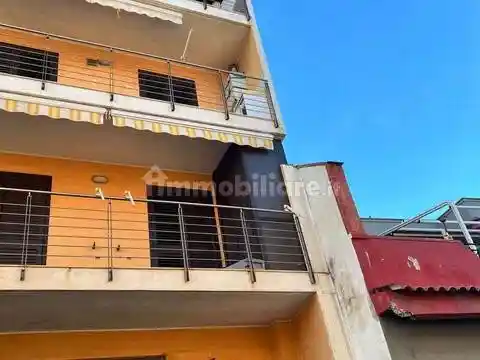 Appartamento in affitto a Spadafora