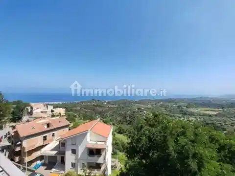 Appartamento in affitto a Spadafora