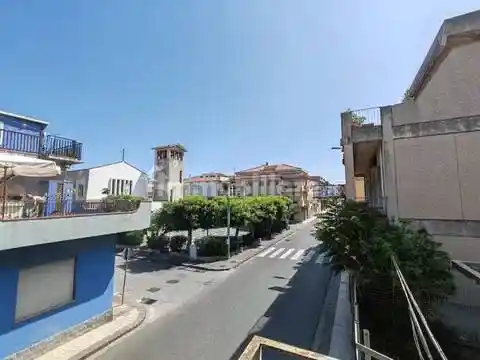 Appartamento in vendita a Valdina