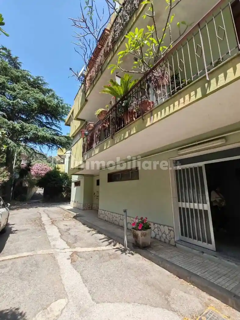 Appartamento in vendita a Messina