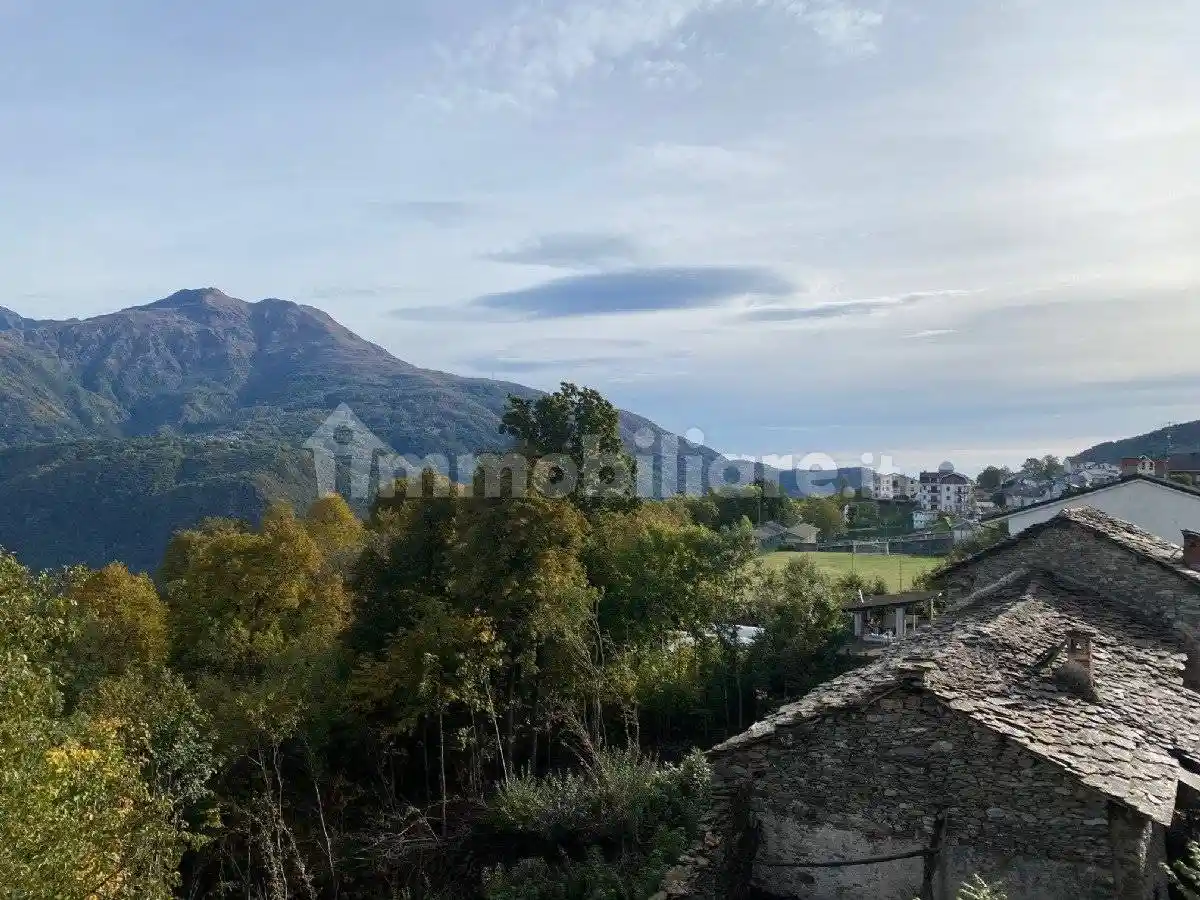 Villa in vendita a Alpette