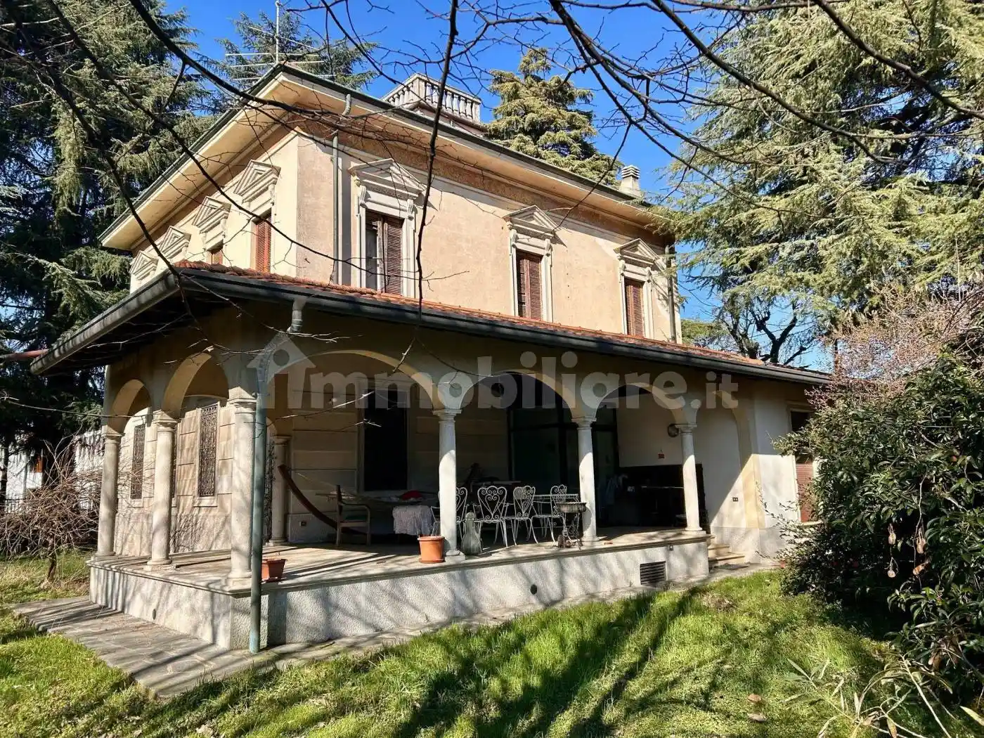 Villa in vendita a Samarate