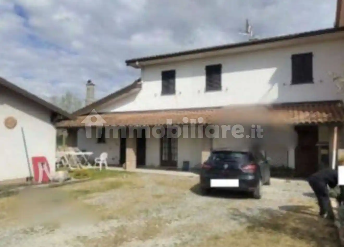 Casa indipendente in vendita a Pescia