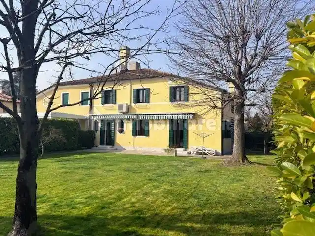 Casa indipendente in vendita a Venezia