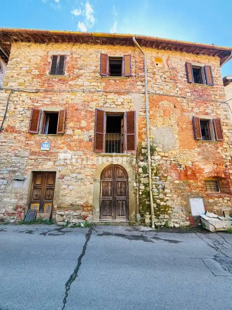 Casa indipendente in vendita a Laterina Pergine Valdarno