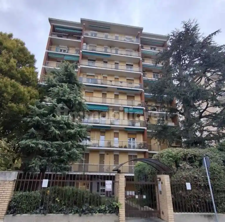 Appartamento in vendita a Desio