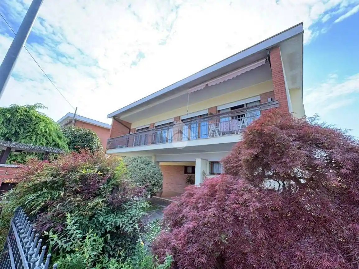 Casa indipendente in vendita a Bagnoli di Sopra