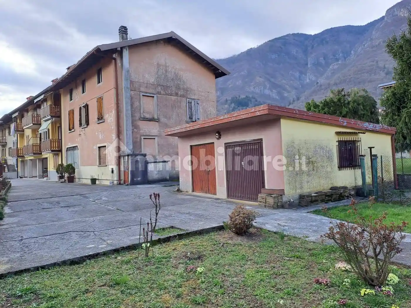 Casa indipendente in vendita a Piario