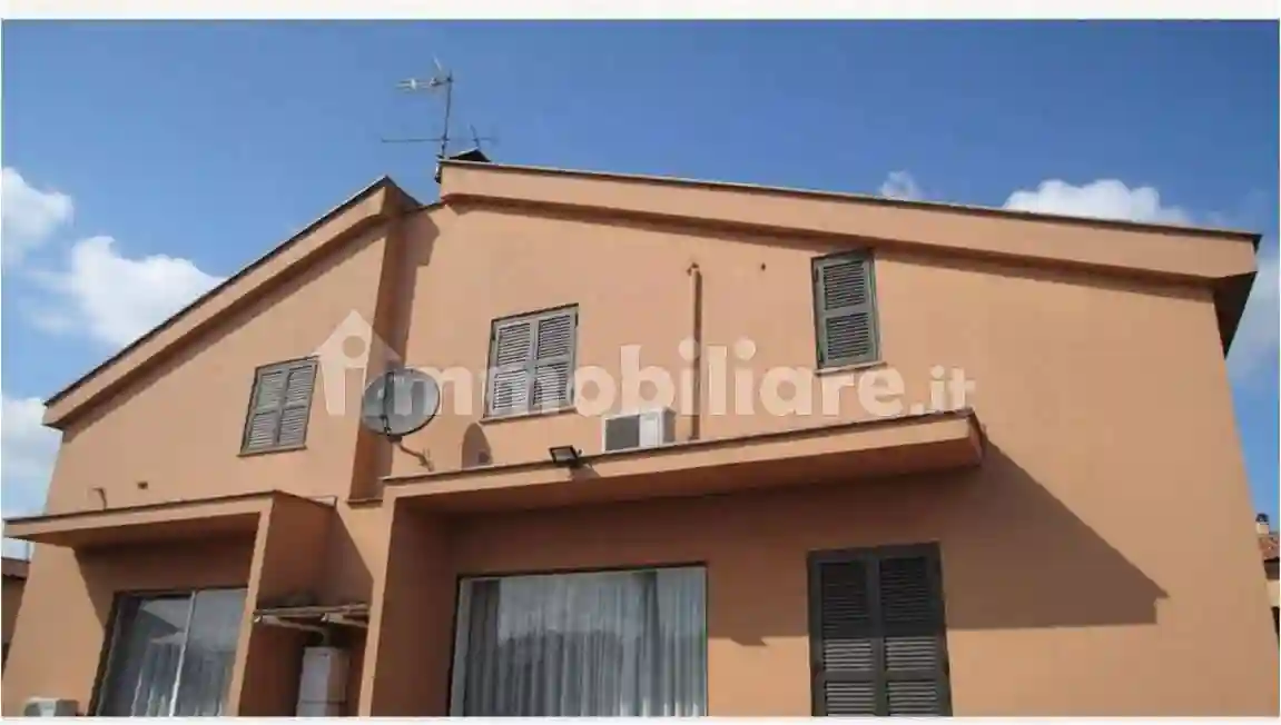 Villetta a schiera - foto 2