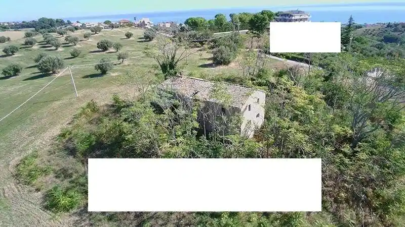 Rustico - Casale in vendita a Silvi