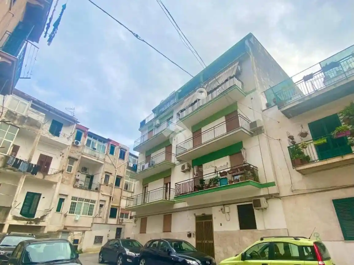 Appartamento in vendita a Palermo