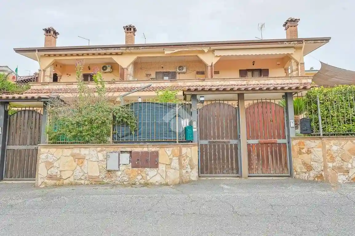 Villa - foto 2