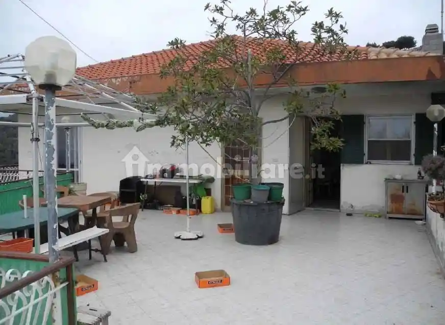 Appartamento in vendita a Camporosso