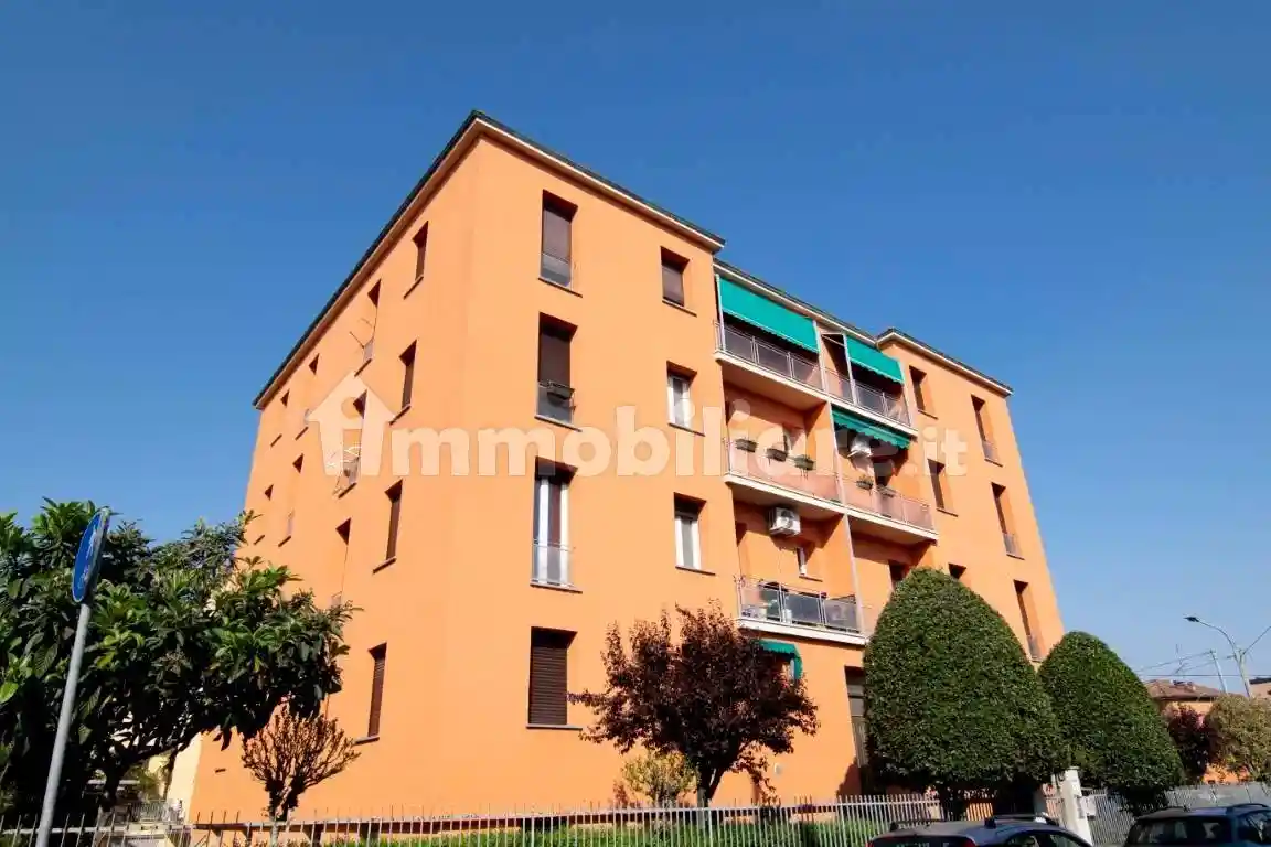 Appartamento in affitto a Bologna