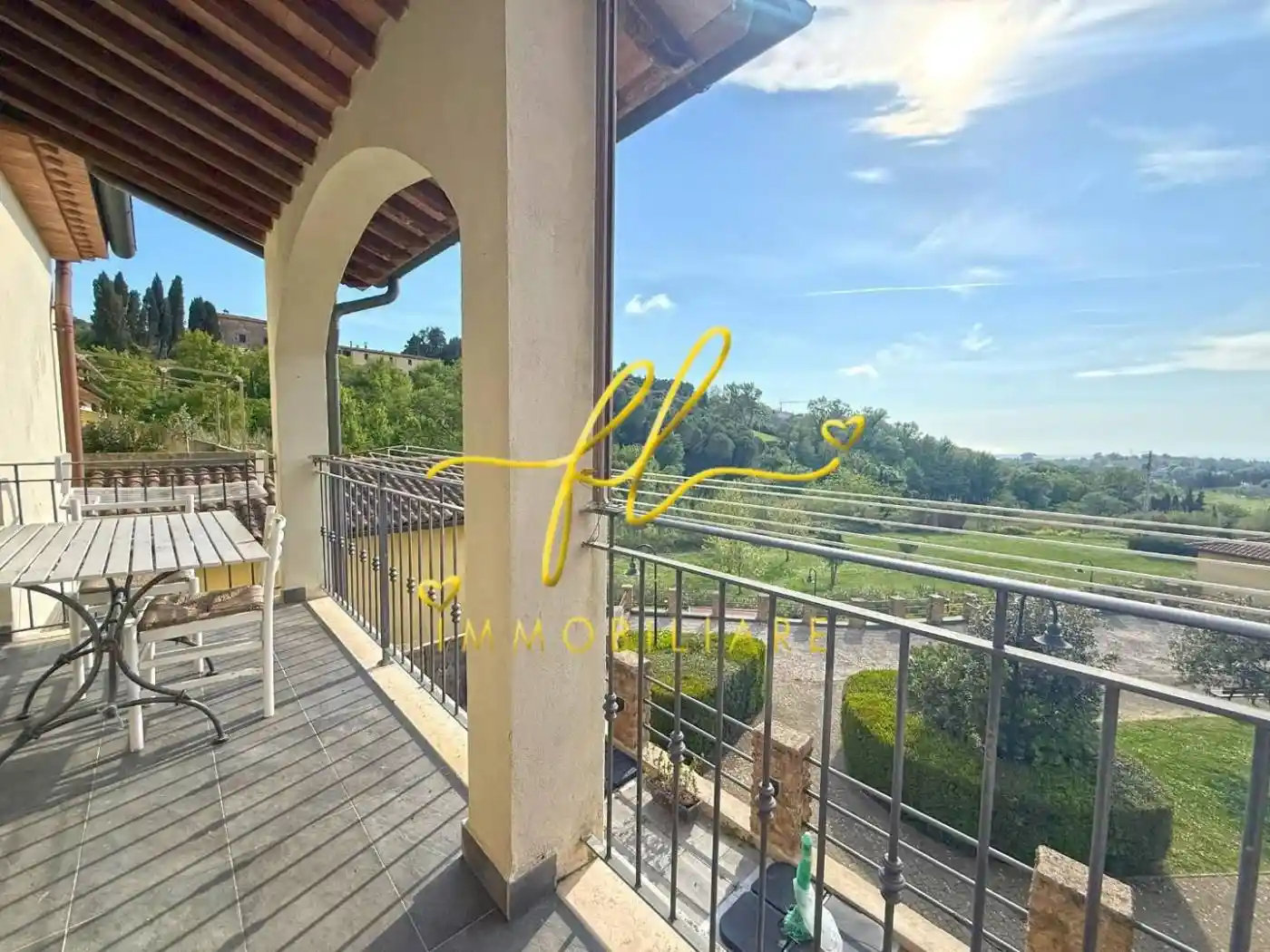 Appartamento in vendita a Guardistallo