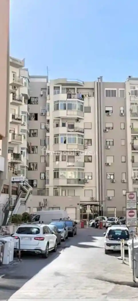 Appartamento in vendita a Palermo