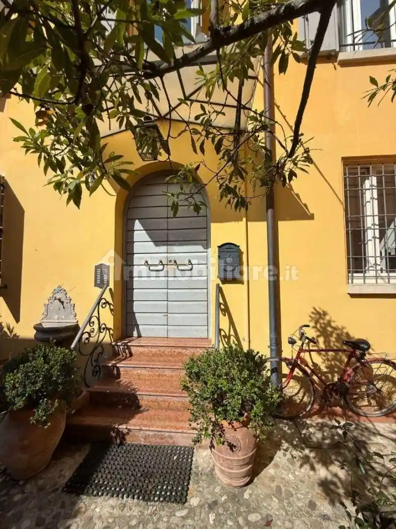 Appartamento in vendita a Modena