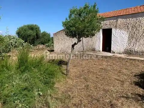 Villa in vendita a Erula