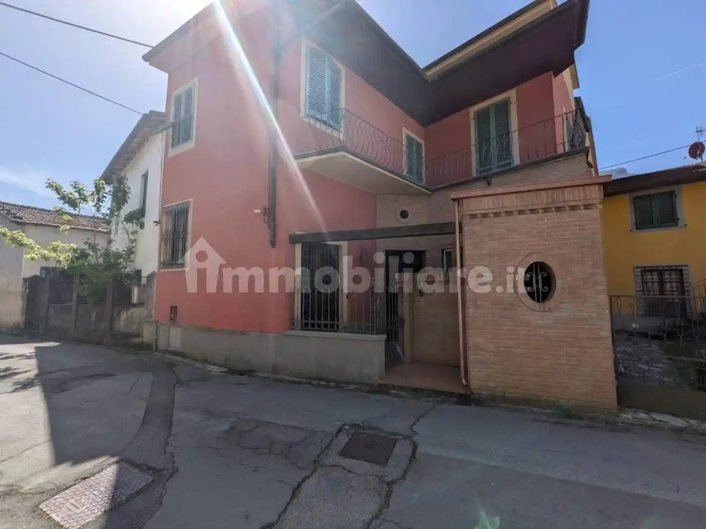 Casa indipendente in vendita a Barga