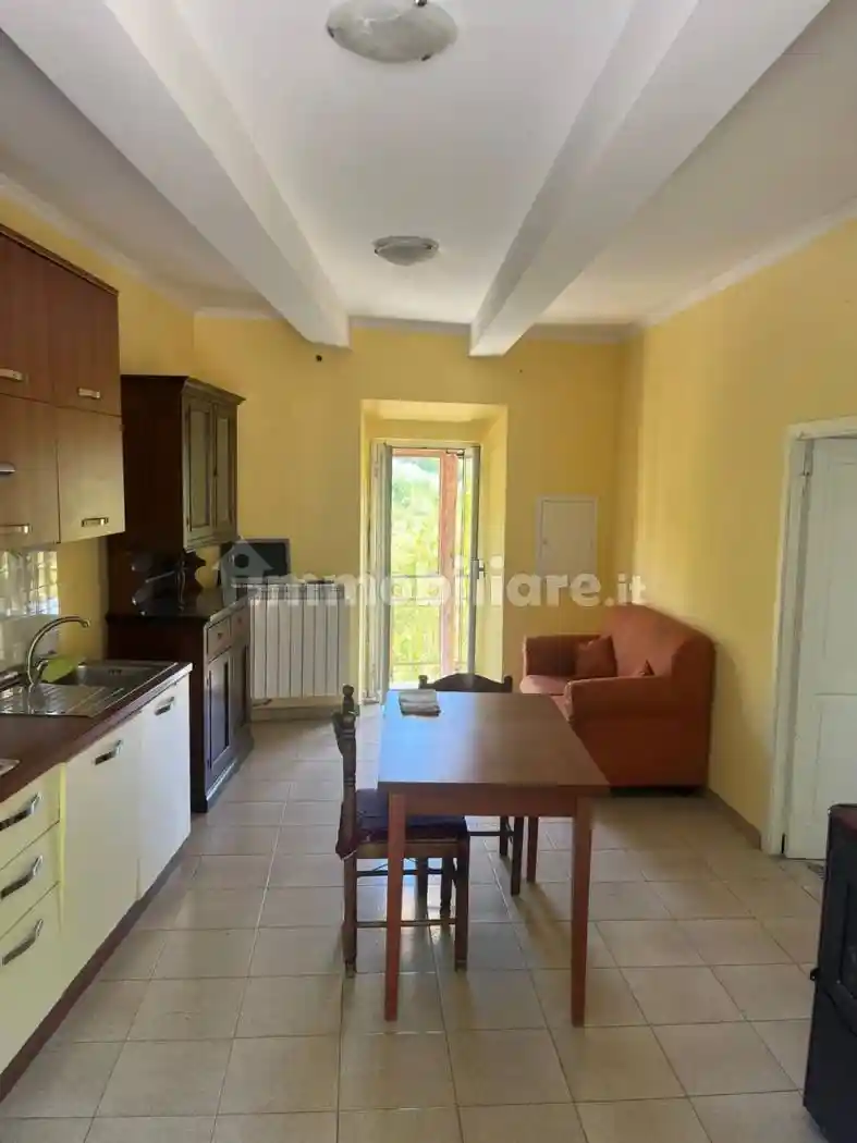 Appartamento in vendita a Genazzano
