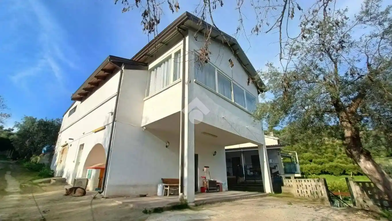 Casa indipendente in vendita a Corigliano-Rossano
