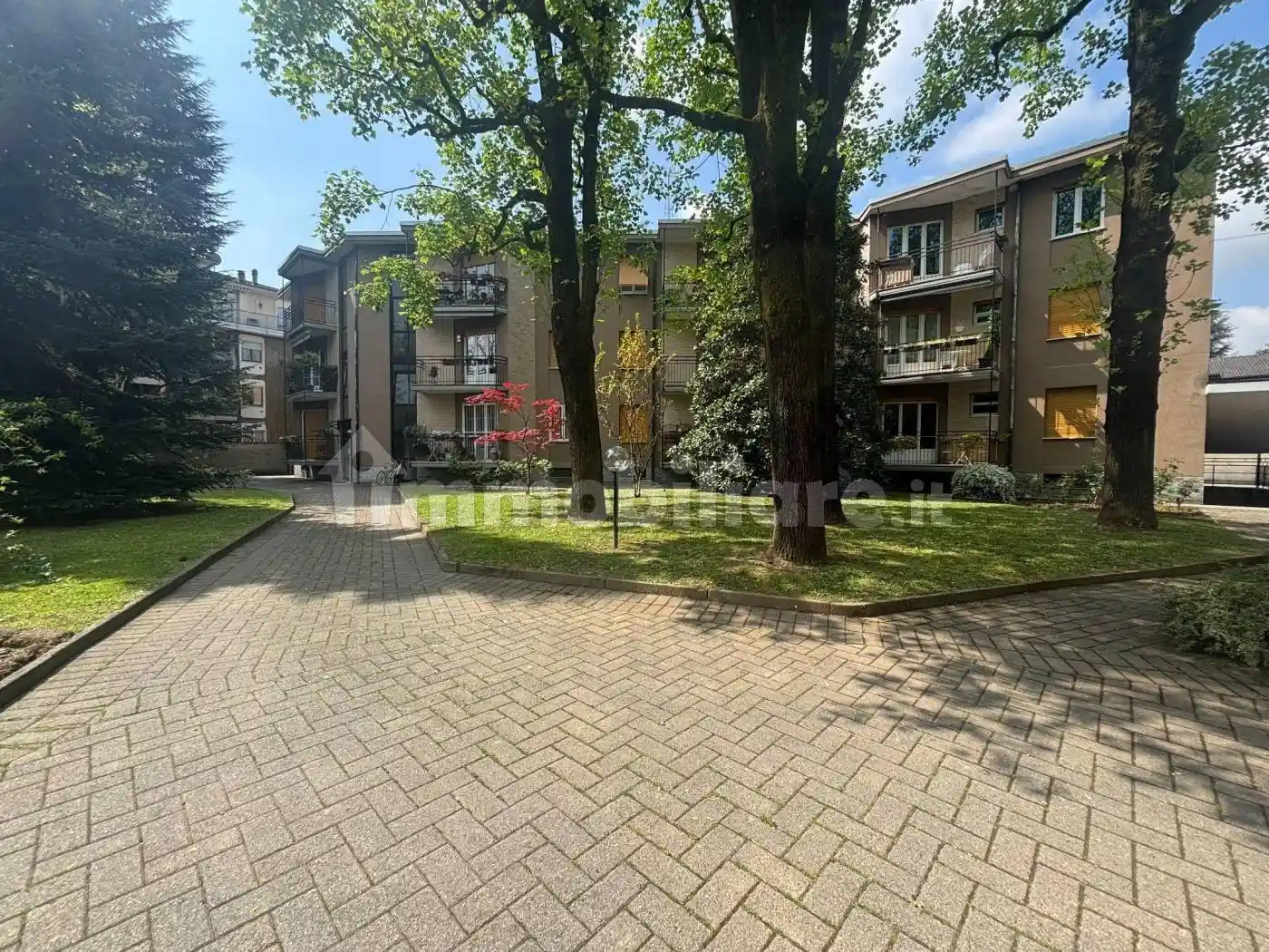 Appartamento in vendita a Vimercate