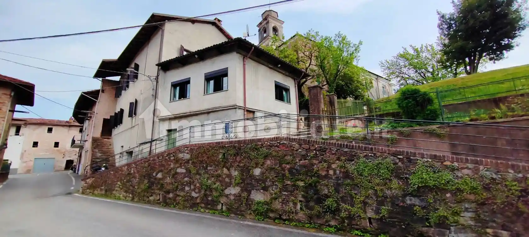 Casa indipendente in vendita a Roasio