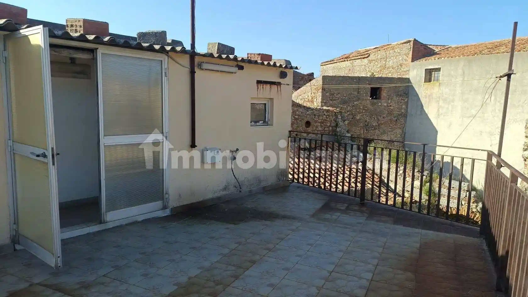 Casa indipendente in vendita a Valdina