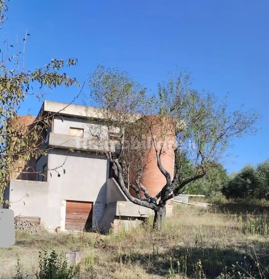 Villa in vendita a Campodipietra