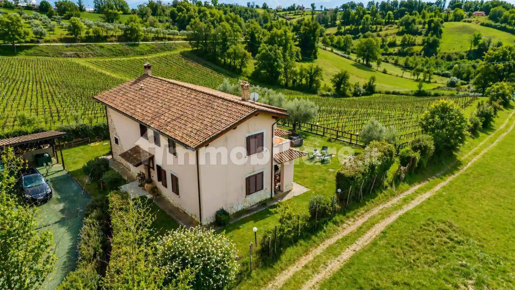 Villa - foto 2